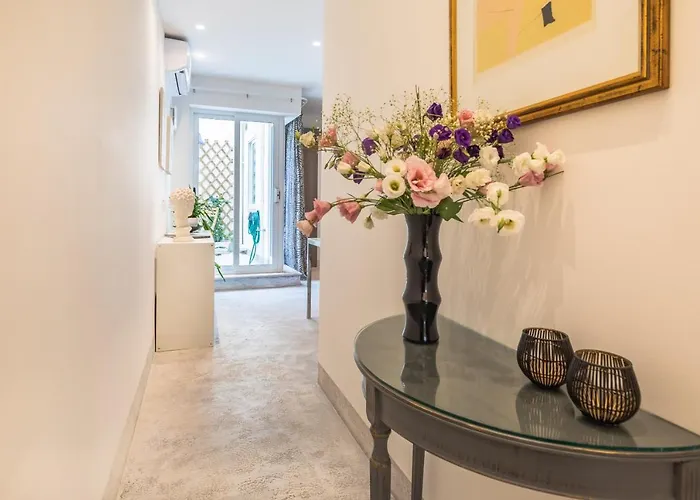 Lejlighed Luxurious One Bedroom Duplex Maisonette *